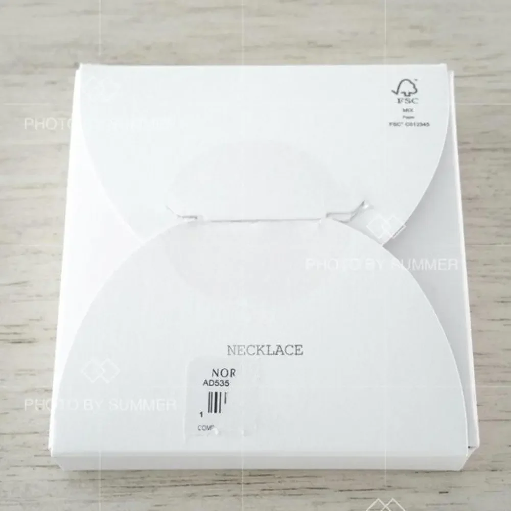 Madewell Heart Pendant Necklace Gift Box - Picture 3 of 5